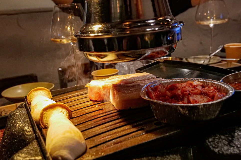 굽돌집 삼겹살 굽기