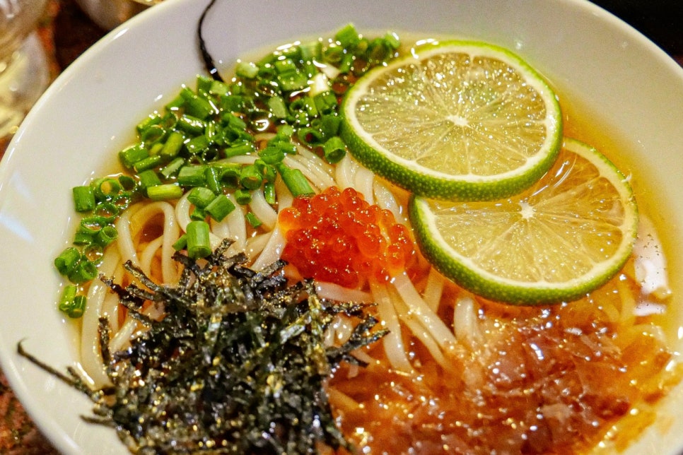굽돌집 서비스 냉면